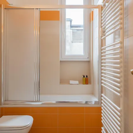 Duomo View Balconies By Rent Apartment *